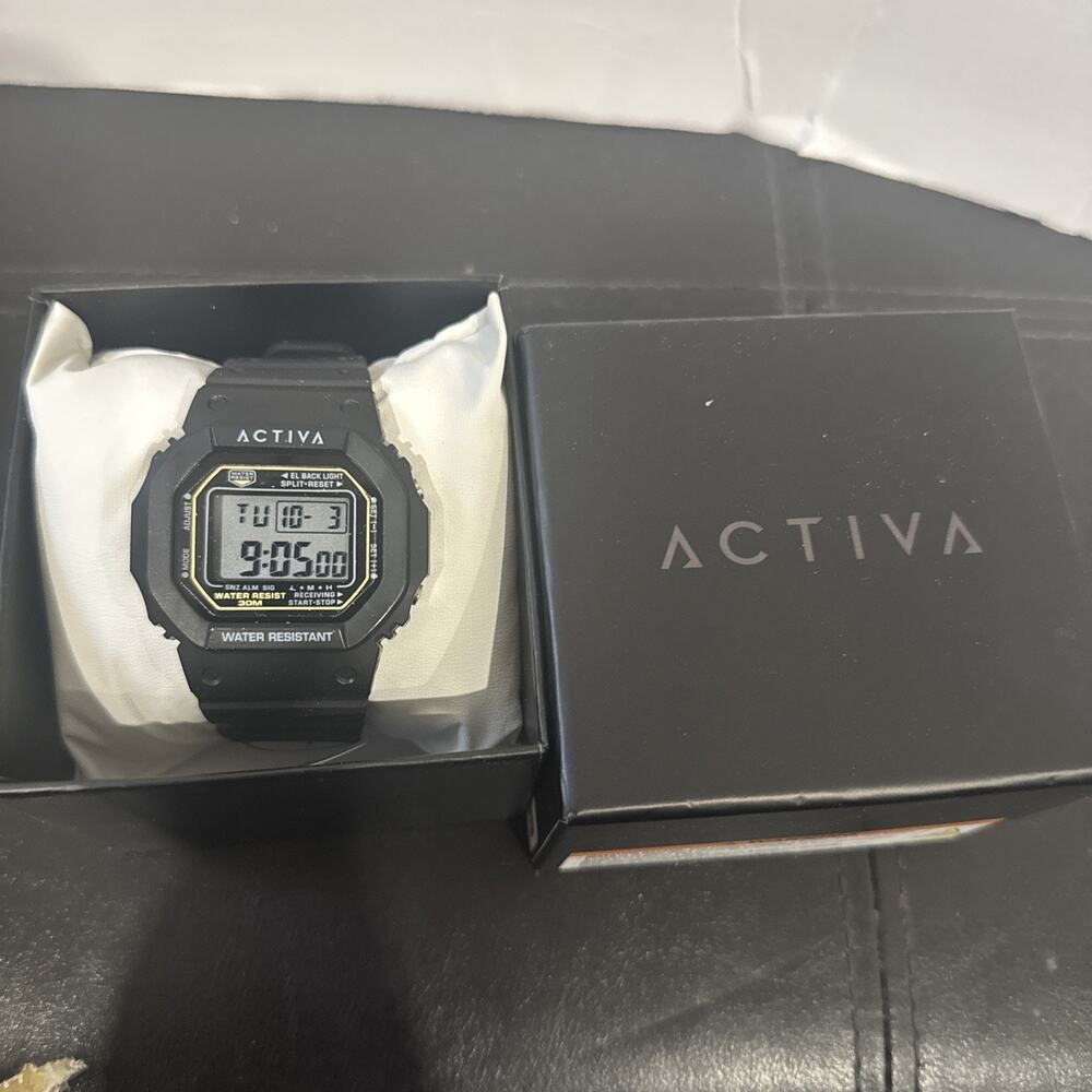 Activa Shock Resistant Digital Sport Watch Black New In Box Water Resistant